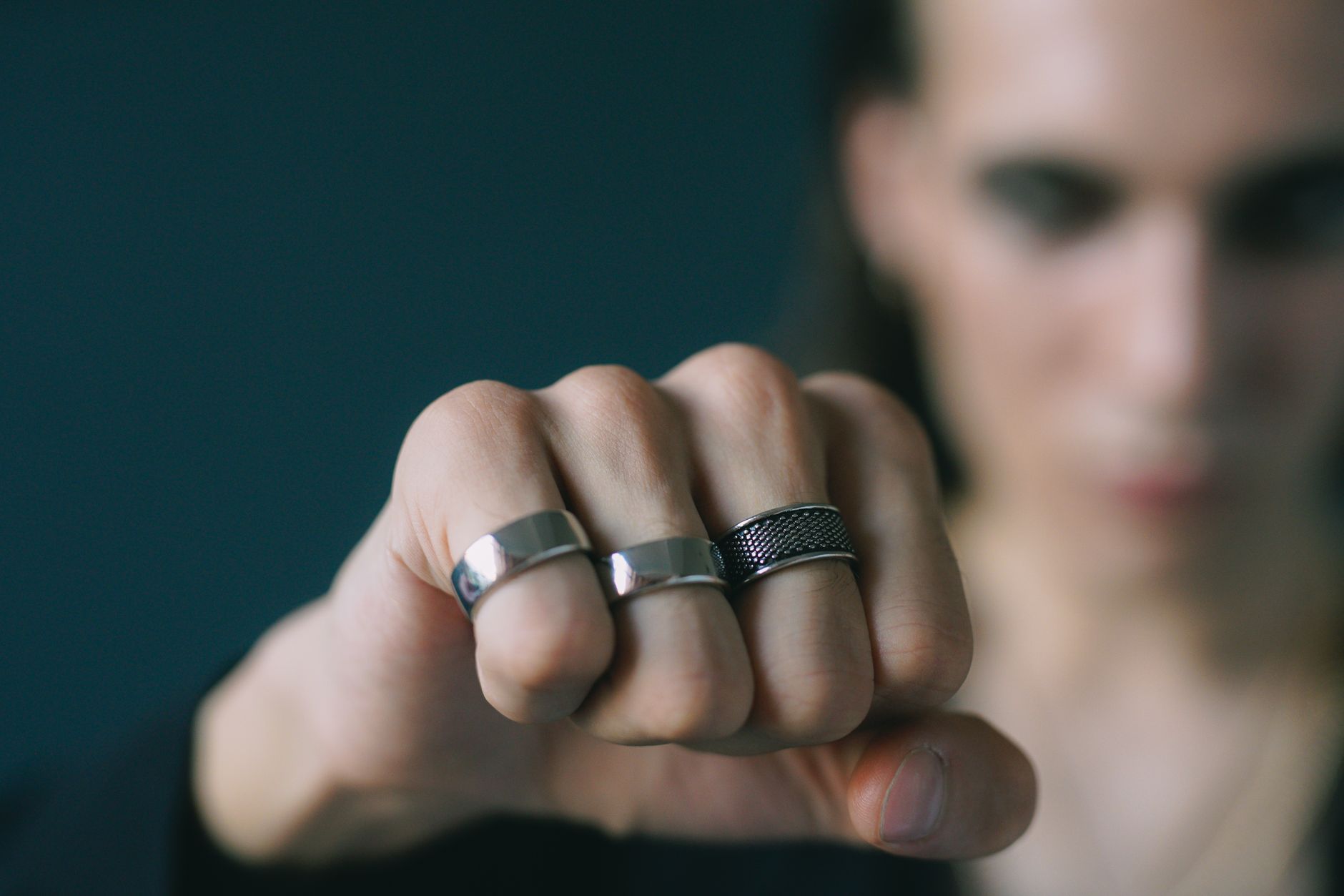 Ringstorlekstabell: Hitta din ringstorlek online (EU · US · UK)